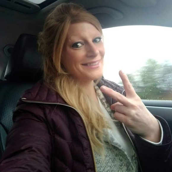 Micheal Kors down jacket - Picture 4 of 4